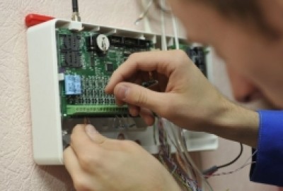 Ремонт домофонов: надо звать мастера